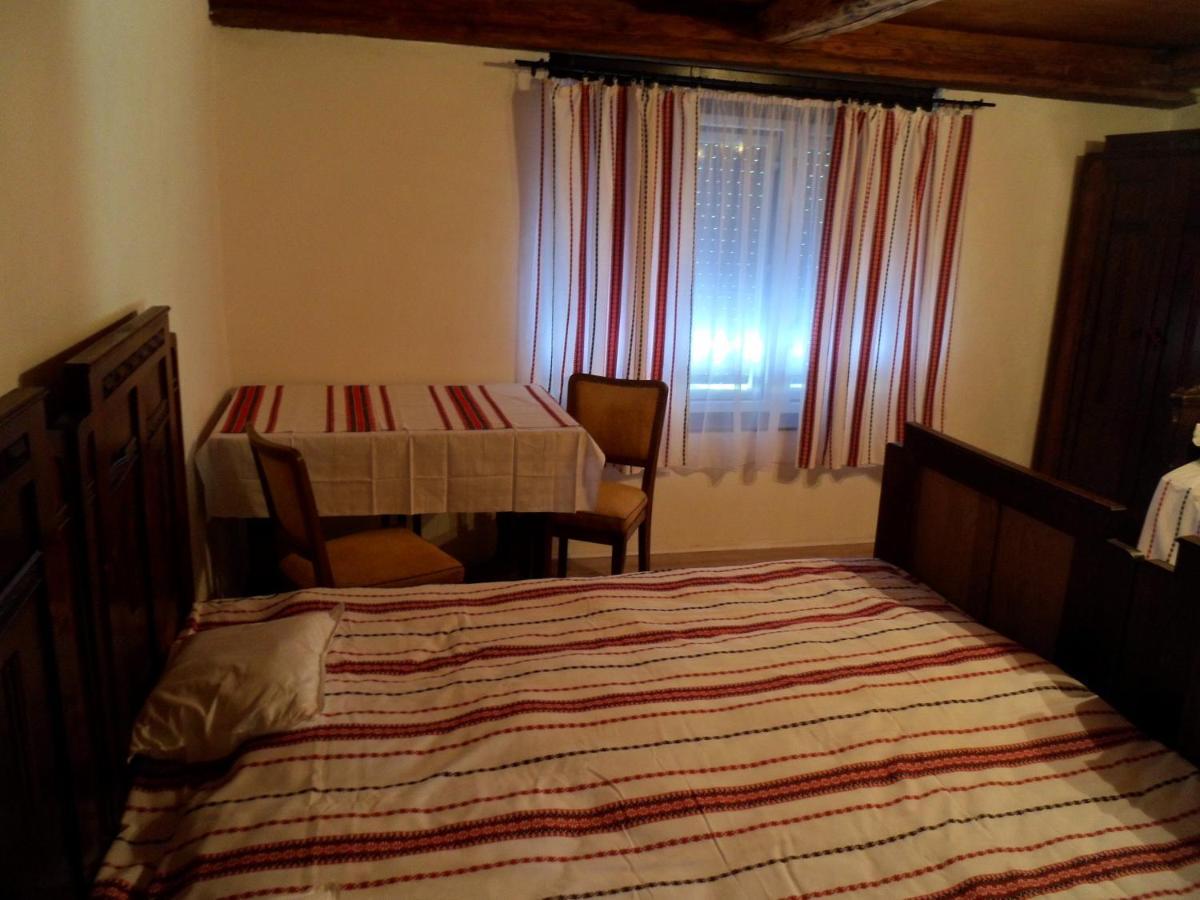 Retro Vendeghaz Villa Nagyharsány Buitenkant foto